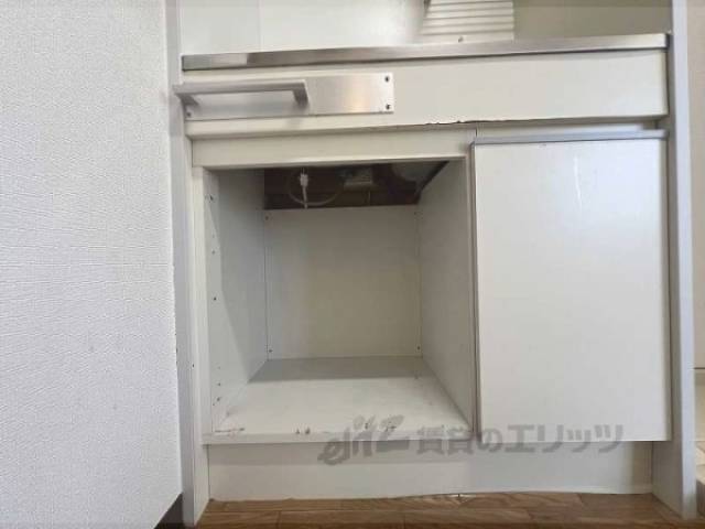 冷蔵庫置場