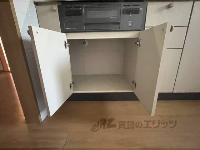 収納　キッチン