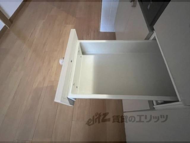 収納　キッチン