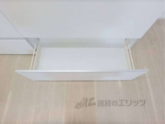 キッチン　収納下部