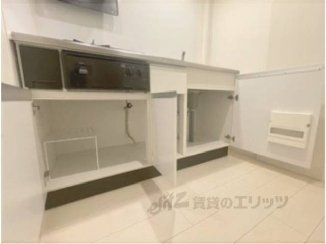 キッチン　収納