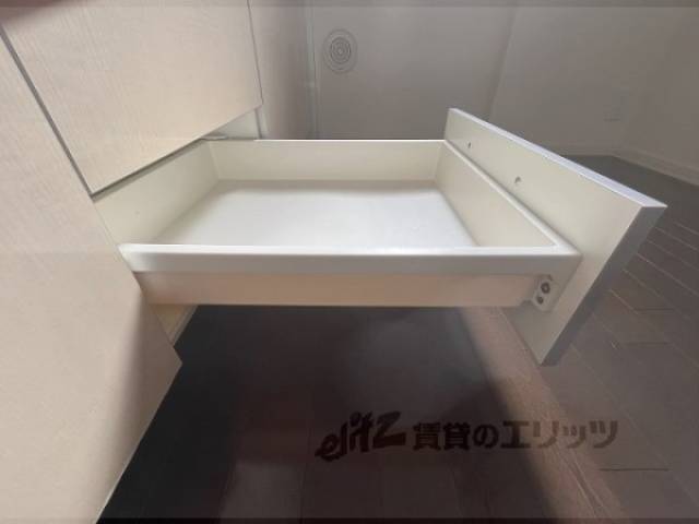 収納　キッチン