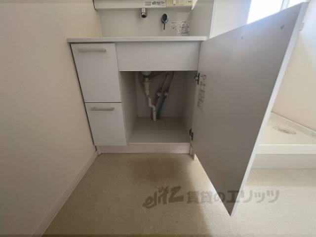 収納　キッチン