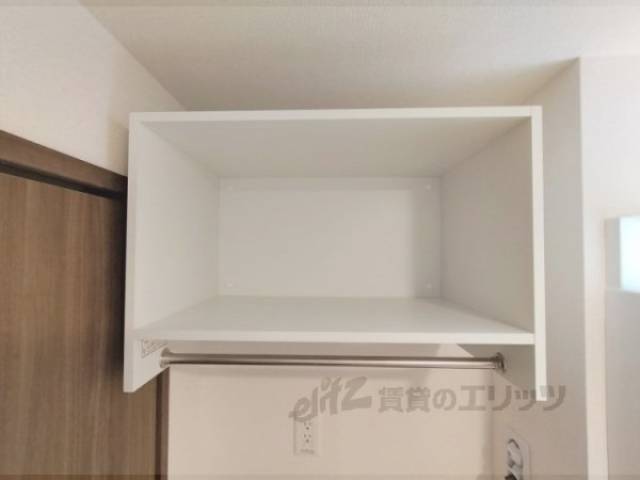 洗濯機置場　棚