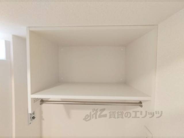 洗濯機置場　棚