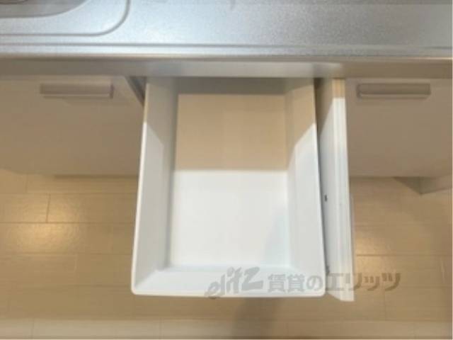 キッチン　収納
