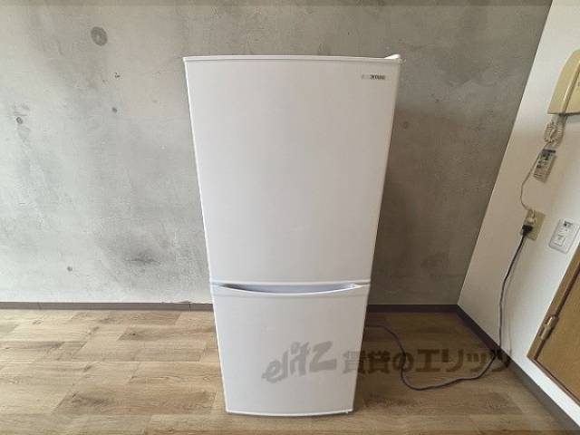 冷蔵庫置場　冷蔵庫