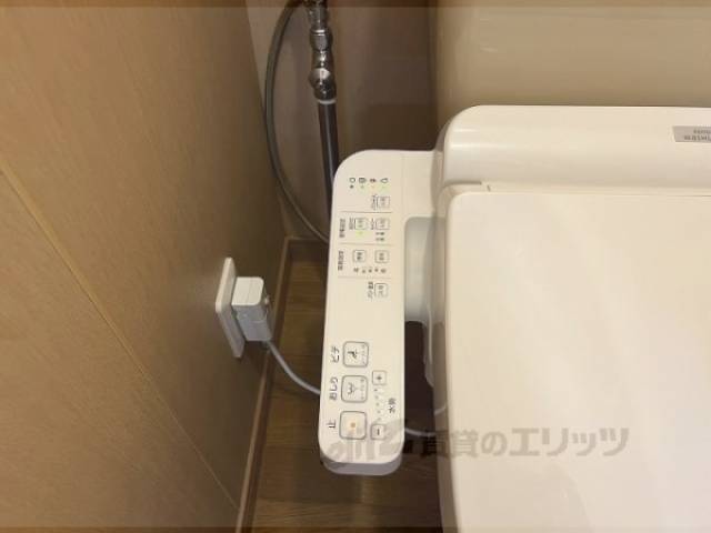 トイレ　ウォシュレット