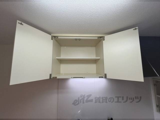 収納　キッチン
