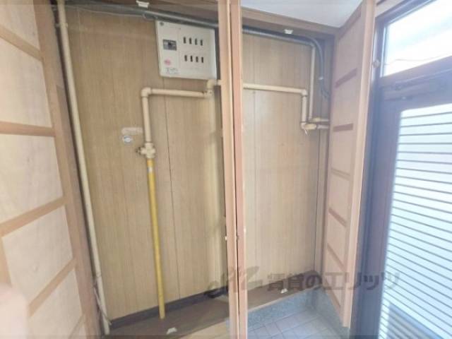 玄関　収納