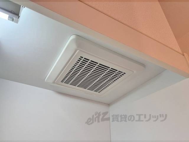 キッチン　換気扇