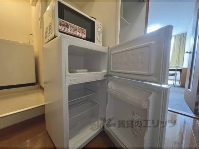 冷蔵庫置場