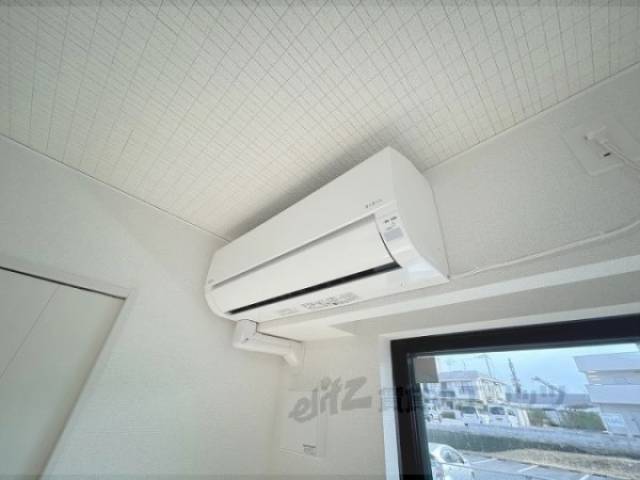 エアコン　リビングエアコン