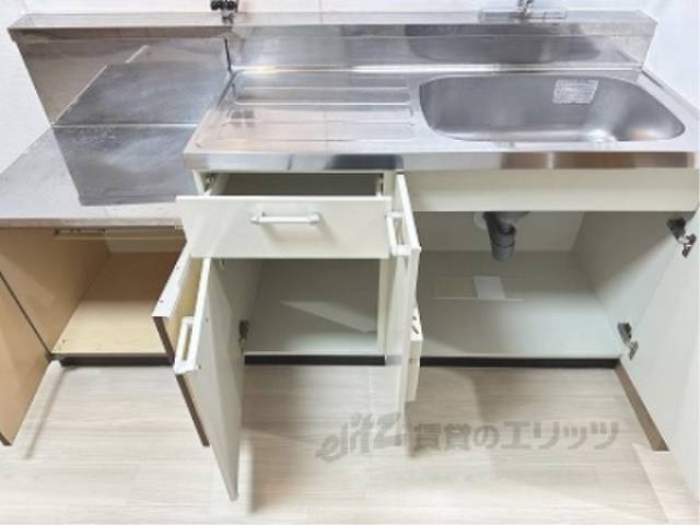 キッチン　収納