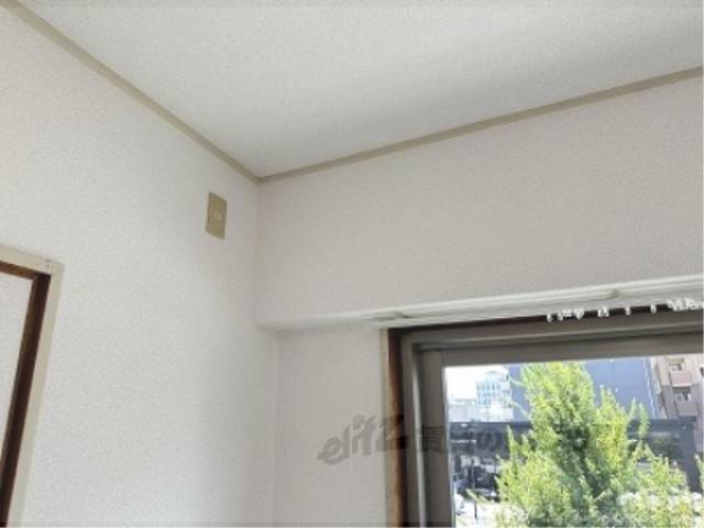 エアコン　設置場所