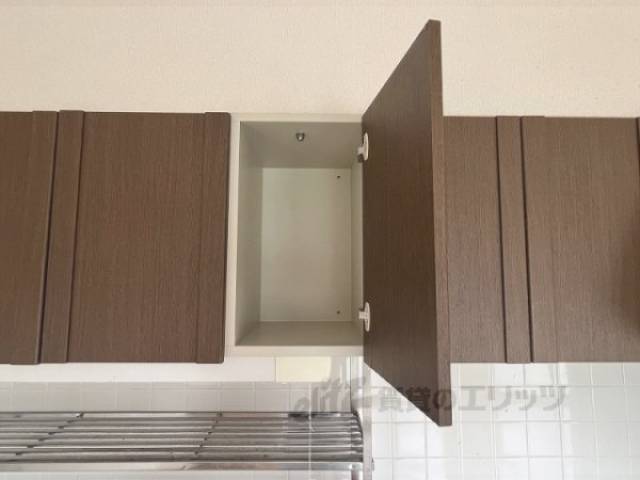 収納　キッチン