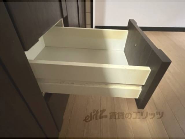 収納　キッチン