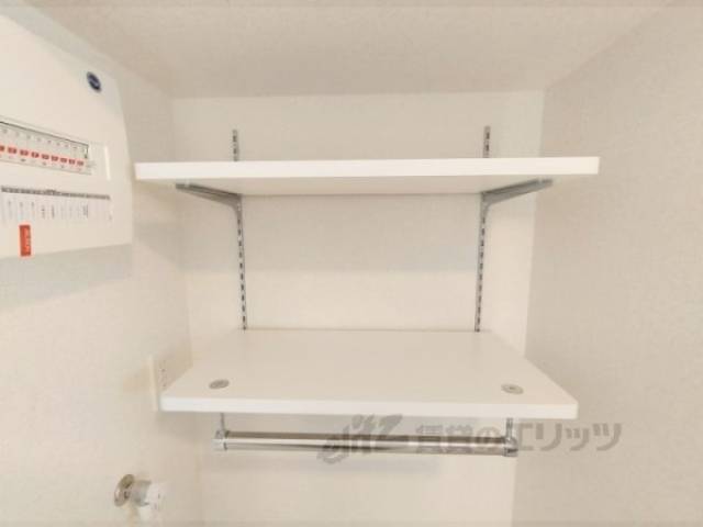 洗濯機置場　棚