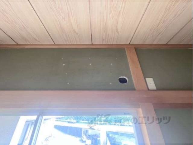 エアコン　設置場所