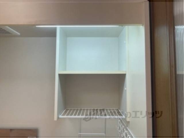 キッチン　収納