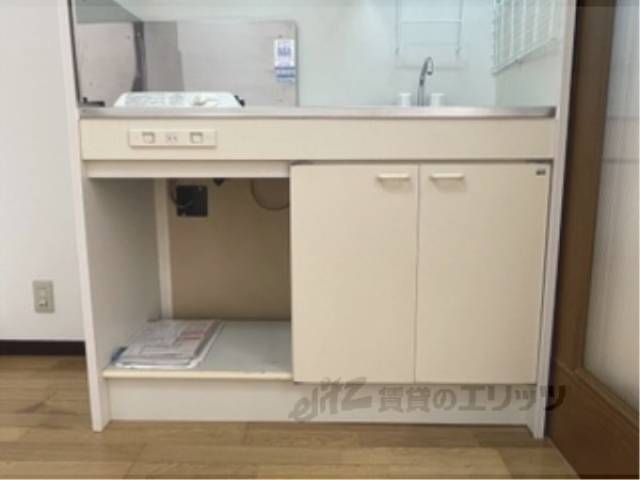 キッチン　収納