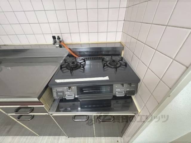 キッチン　コンロ