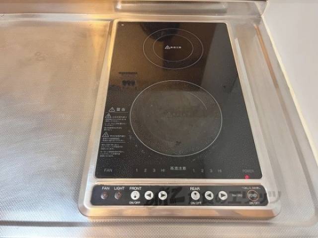 キッチン　コンロ