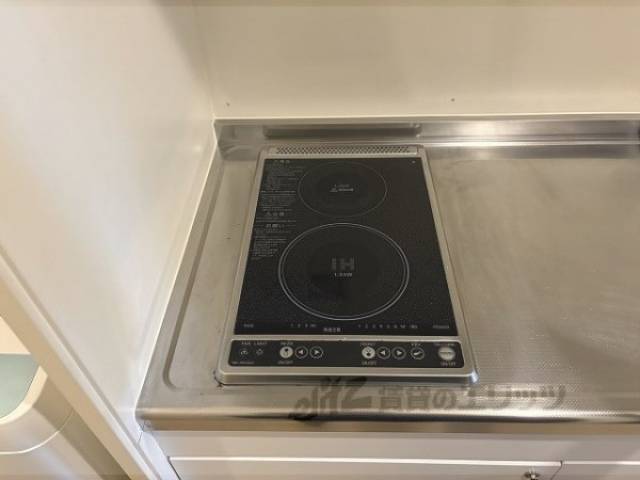キッチン　コンロ
