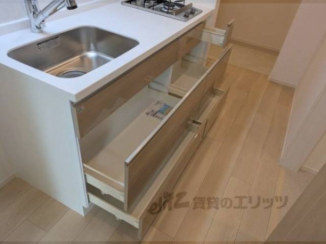 キッチン　収納