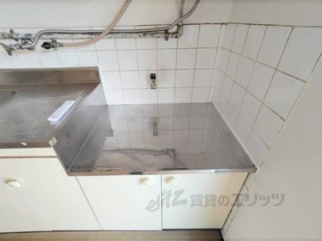 キッチン　コンロ置場