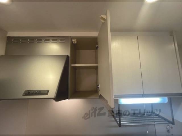 収納　キッチン