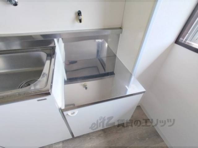 キッチン　コンロ置場