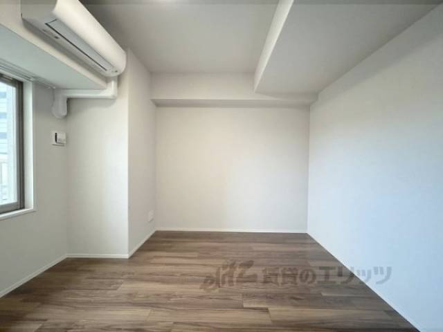 洋室　7.5帖洋室