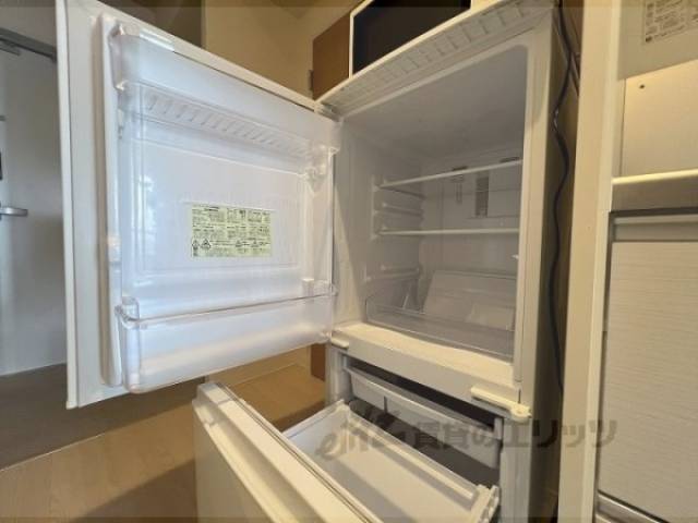 冷蔵庫置場　冷蔵庫