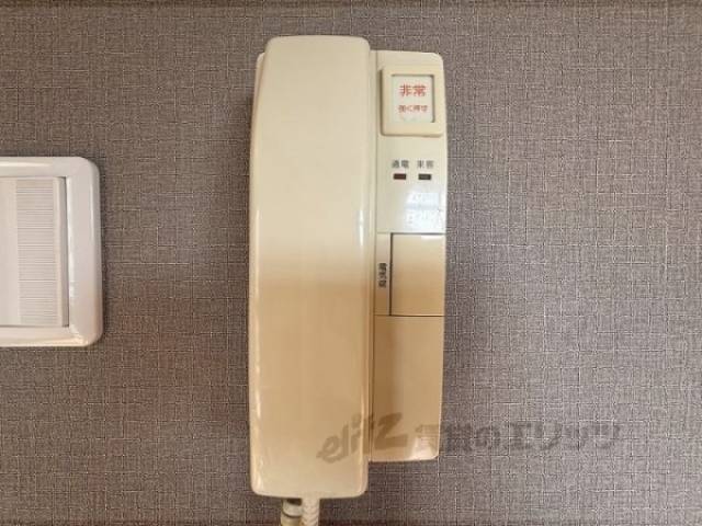 インターホン