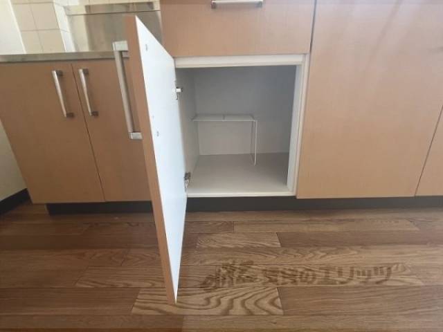 収納　キッチン