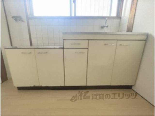 キッチン　収納