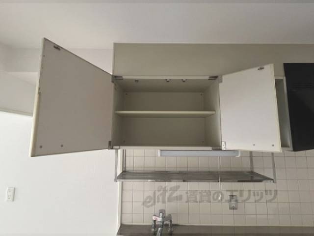 収納　キッチン