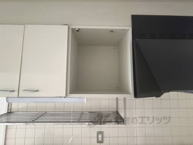 収納　キッチン