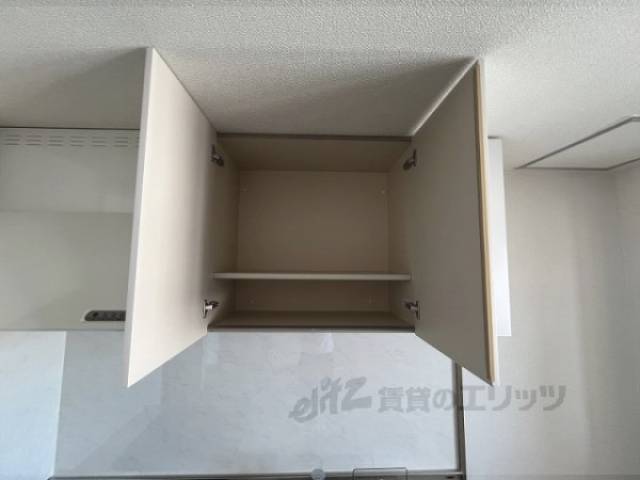 収納　キッチン