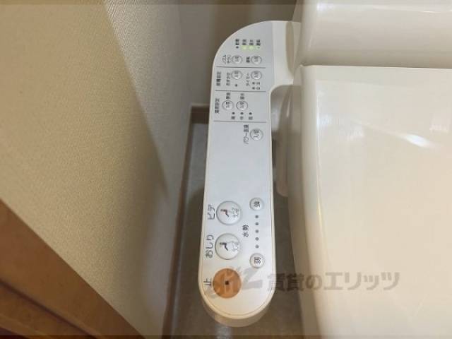 トイレ　ウォシュレット