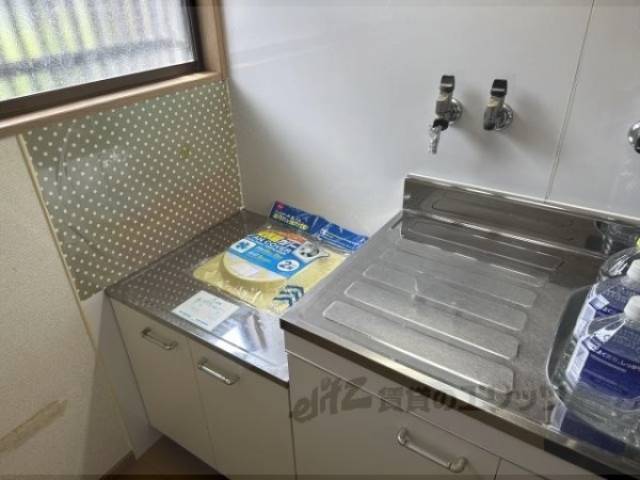 キッチン　コンロ置き場