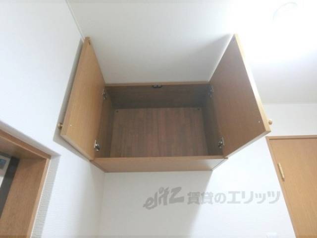 下駄箱　上部棚