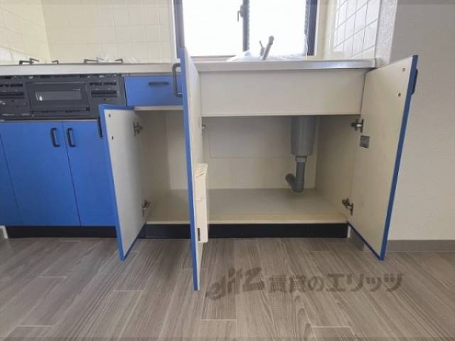 収納　キッチン