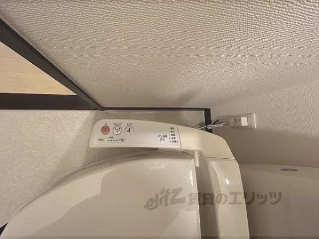 トイレ　ウォシュレット