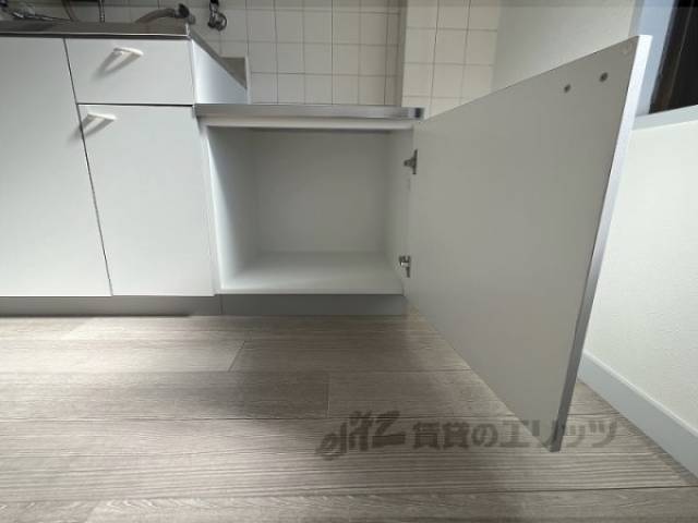 収納　キッチン