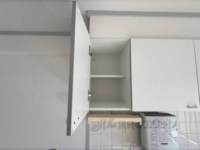 収納　キッチン