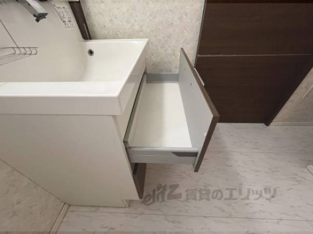 収納　洗面所