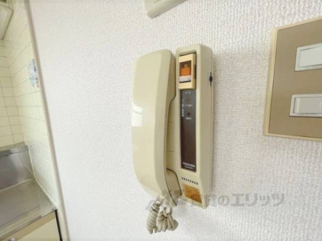 通話式インターホン