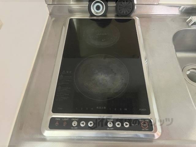 キッチン　コンロ